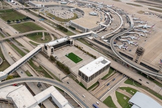 Plus de détails pour 2200 S Service Rd, Dallas, TX - Bureau à louer