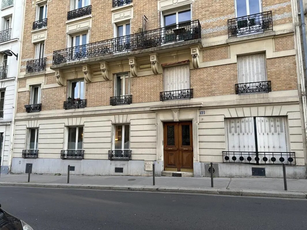 Bureau dans Paris à louer Photo de l’immeuble– Image 1 sur 9