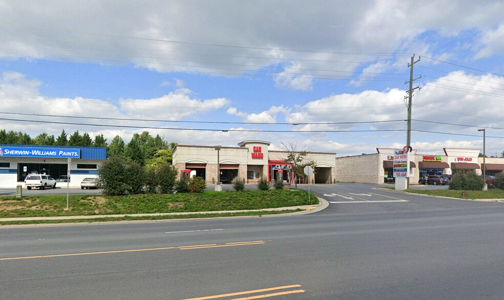 251 Fairfax Pike, Stephens City, VA à louer - Photo de l’immeuble – Image 1 sur 2