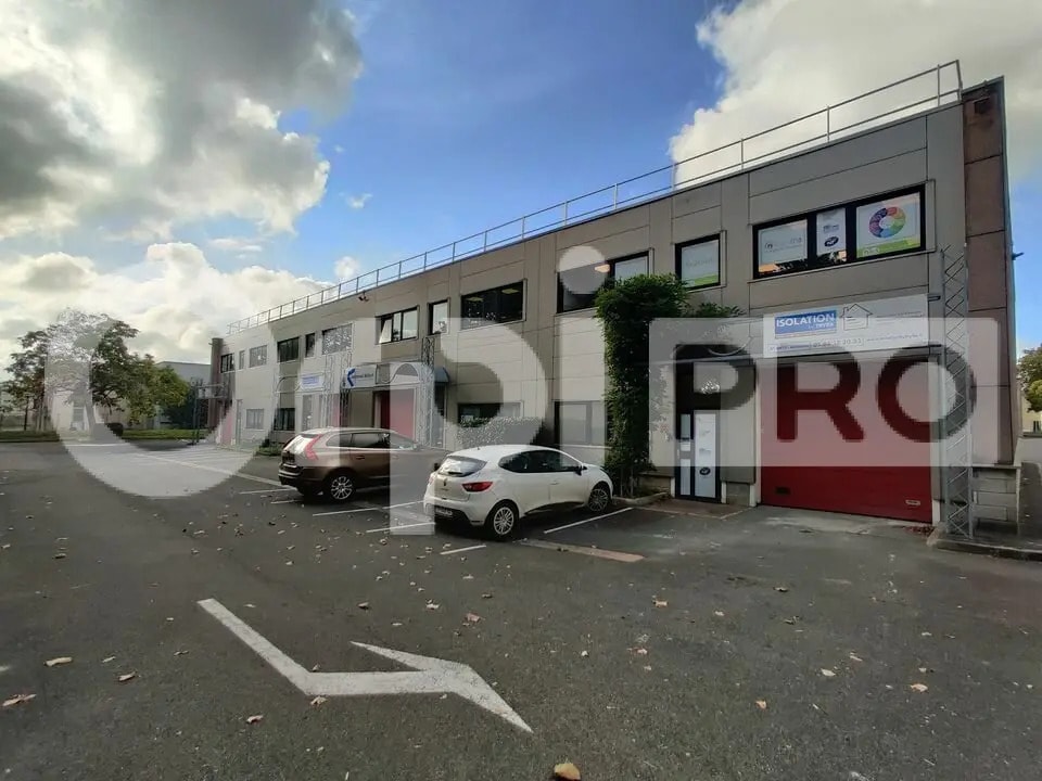 Local d’activités dans Bondoufle à louer Photo de l’immeuble– Image 1 sur 5