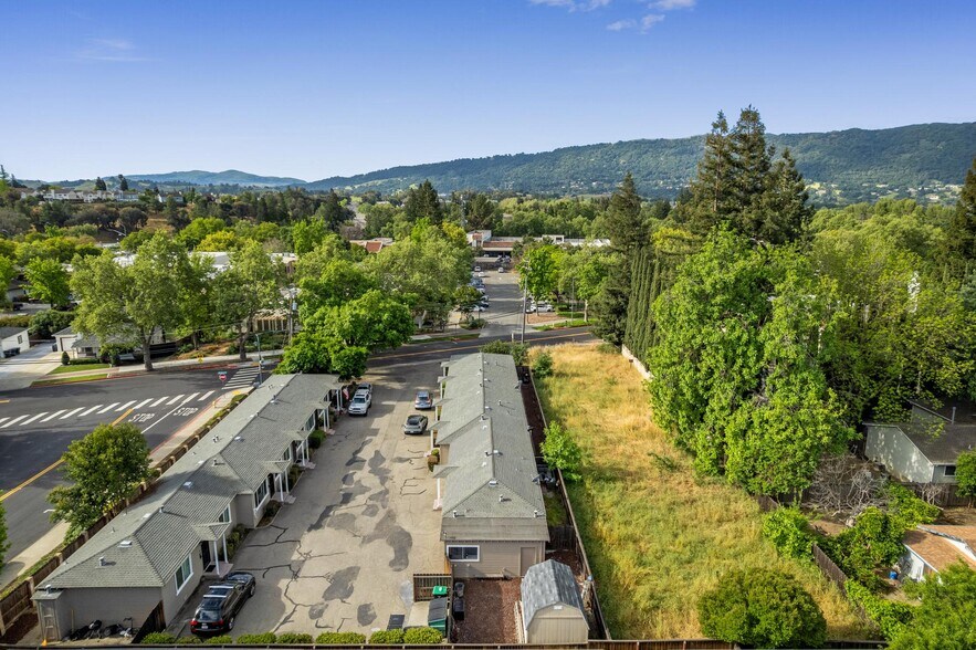 175 Old Bernal Ave, Pleasanton, CA à vendre - Photo de l’immeuble – Image 3 sur 30
