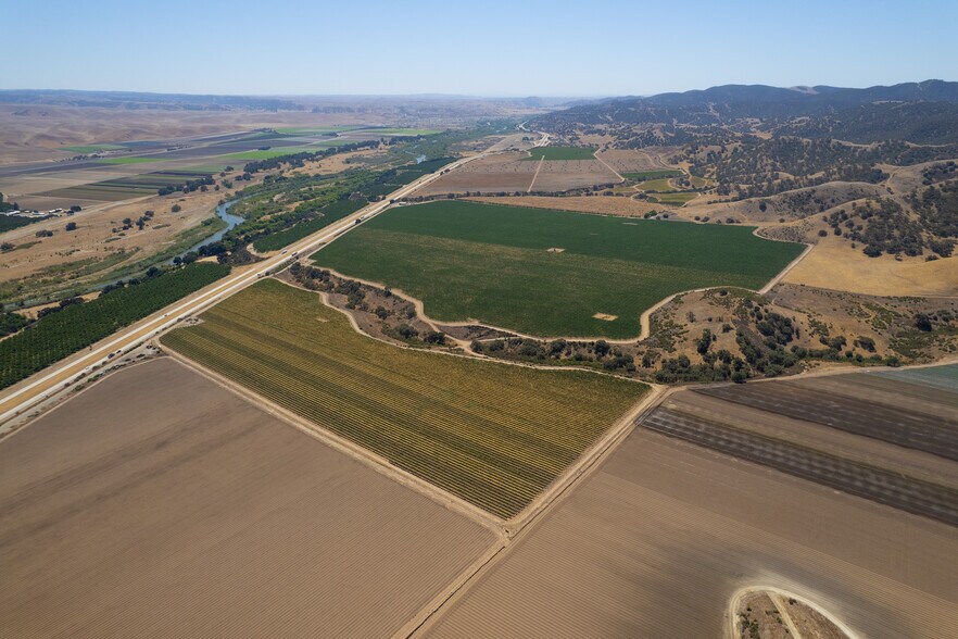 63950 Bernardo Rd, San Ardo, CA à vendre - Photo de l’immeuble – Image 2 sur 19
