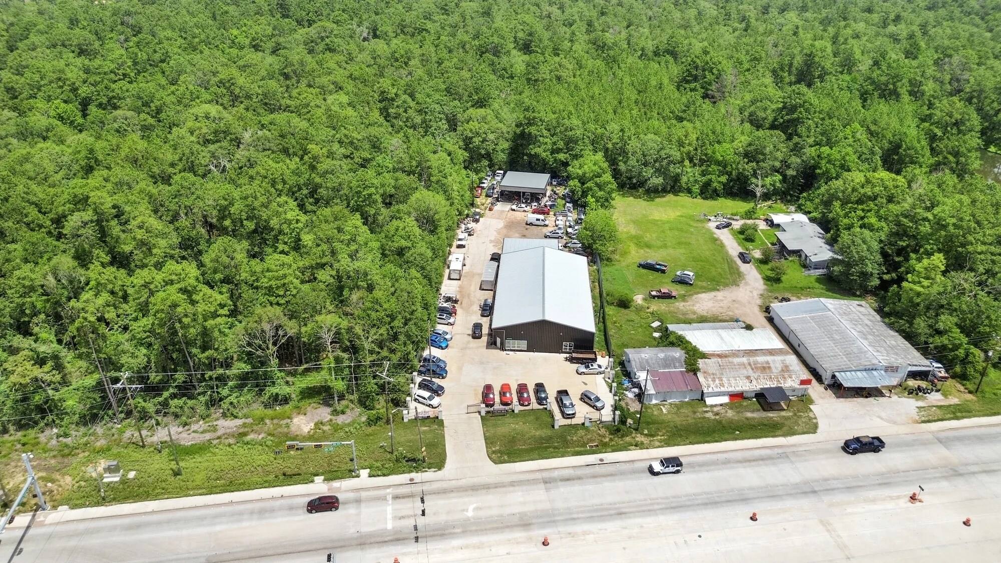 12827 Highway 105 E, Cut And Shoot, TX à vendre Aérien– Image 1 sur 11