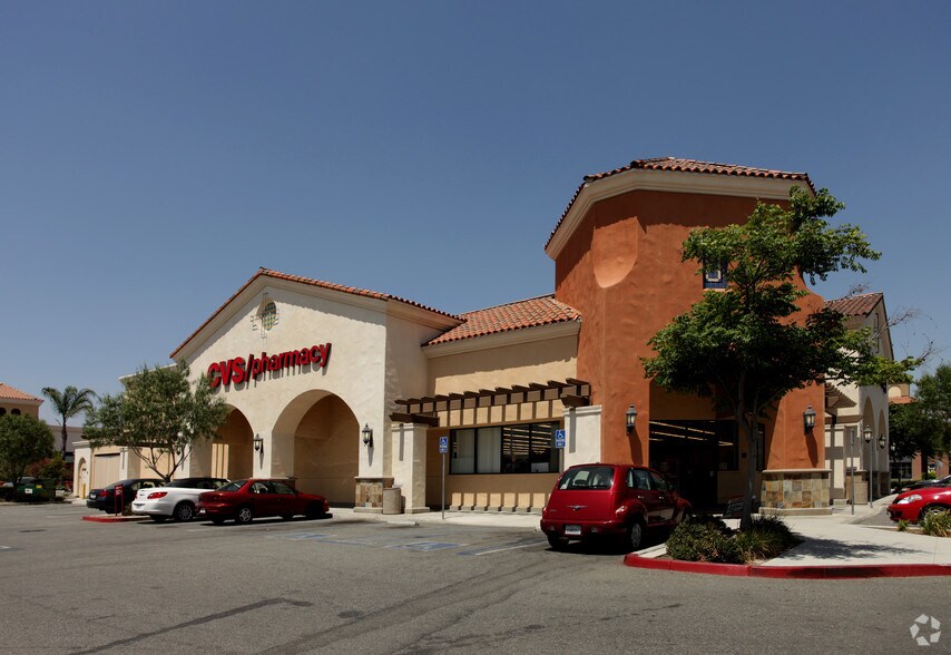 26150-26220 Iris Ave, Moreno Valley, CA à louer - Photo principale – Image 2 sur 7
