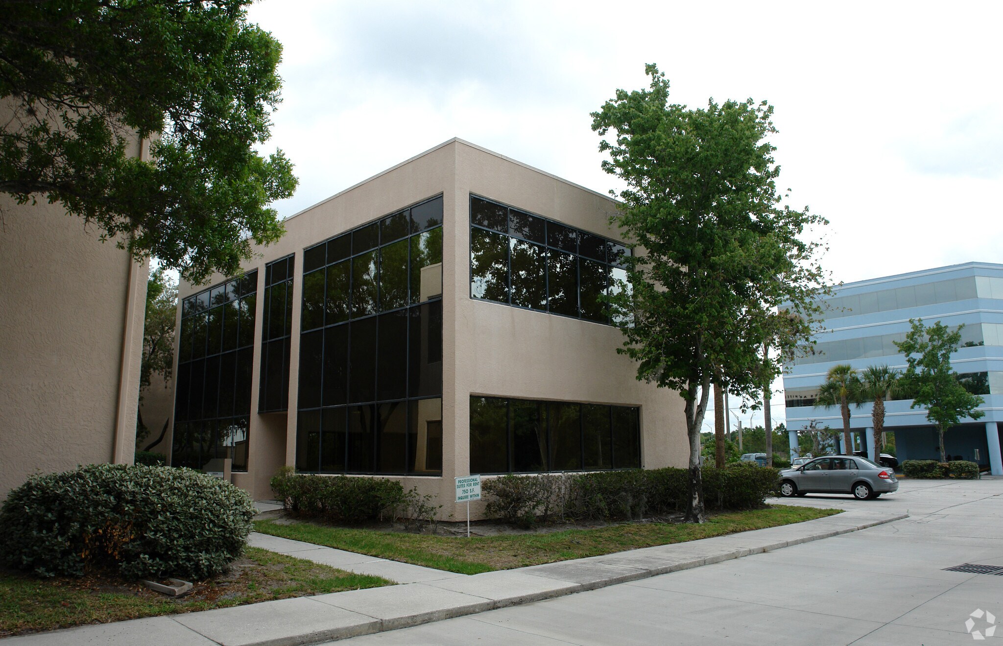 3804 Gunn Hwy, Tampa, FL à vendre Photo de l’immeuble– Image 1 sur 38