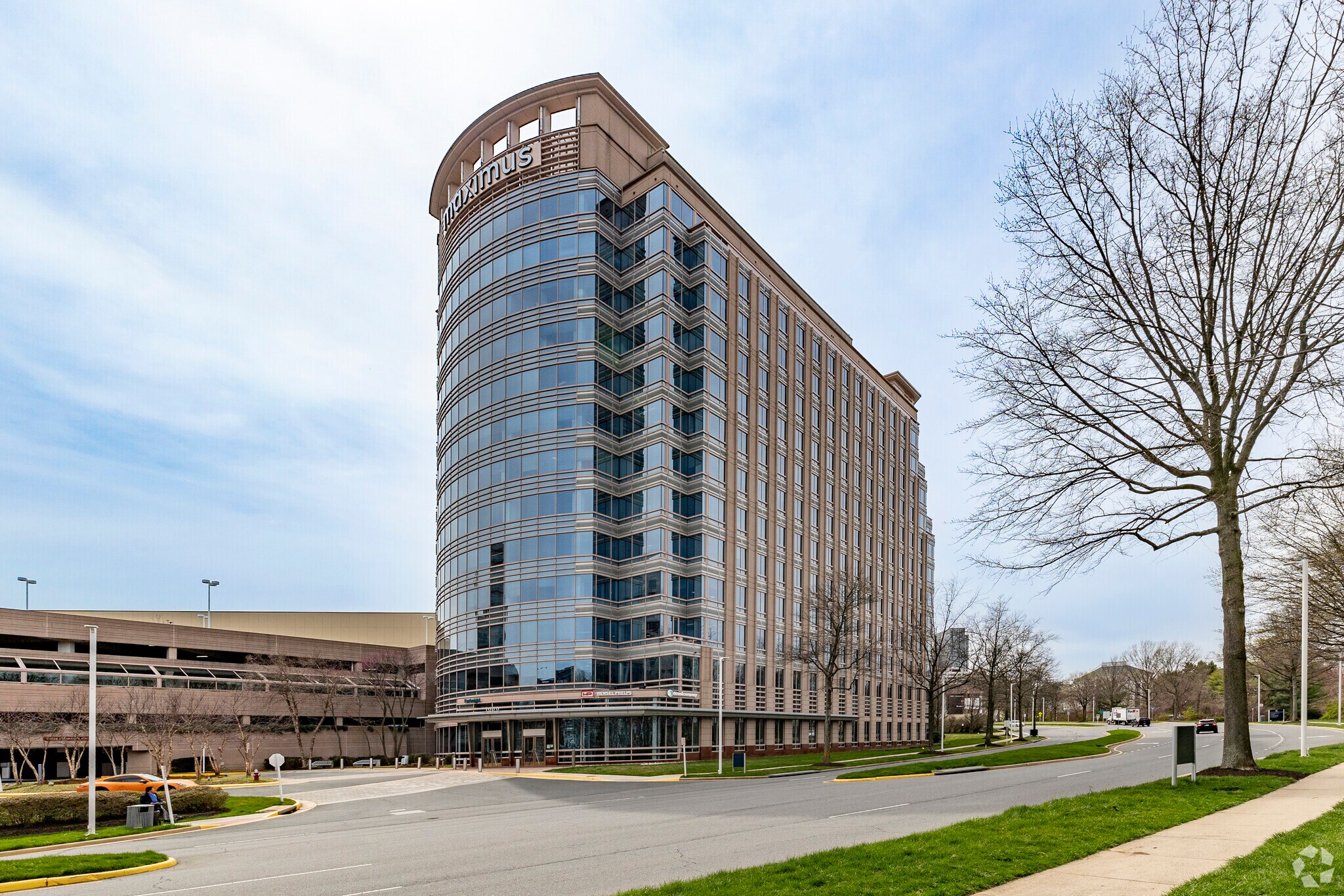 1600 Tysons Blvd, McLean, VA à louer Photo principale– Image 1 sur 14