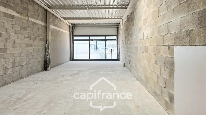 Local commercial dans Chalon-sur-Saône à louer - Photo de l’immeuble – Image 2 sur 2