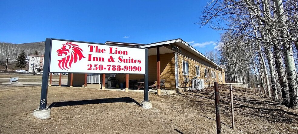 5132 46th Ave NW, Chetwynd, BC à vendre - Photo de l’immeuble – Image 2 sur 8