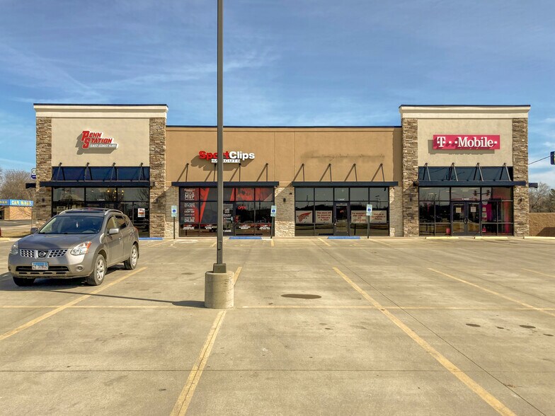 1260 US-51, Forsyth, IL à louer - Photo de l’immeuble – Image 2 sur 10
