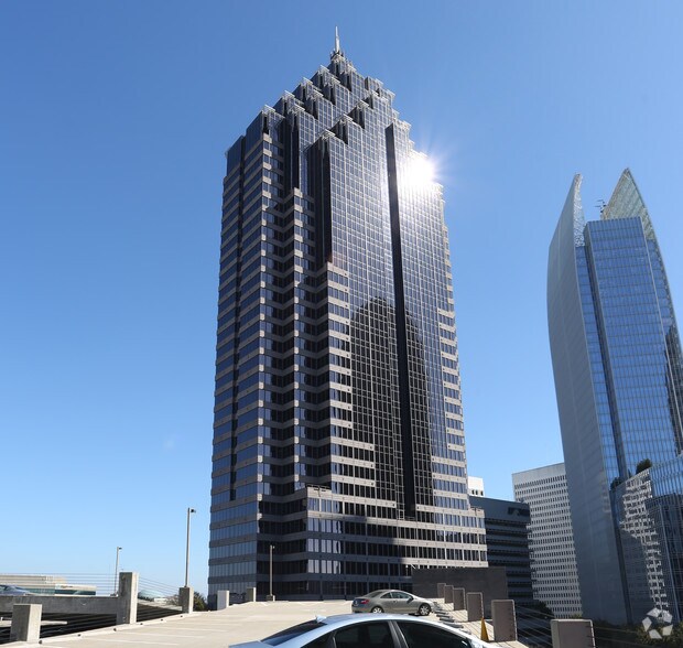 1230 Peachtree St NE, Atlanta, GA à louer - Photo de l’immeuble – Image 3 sur 18