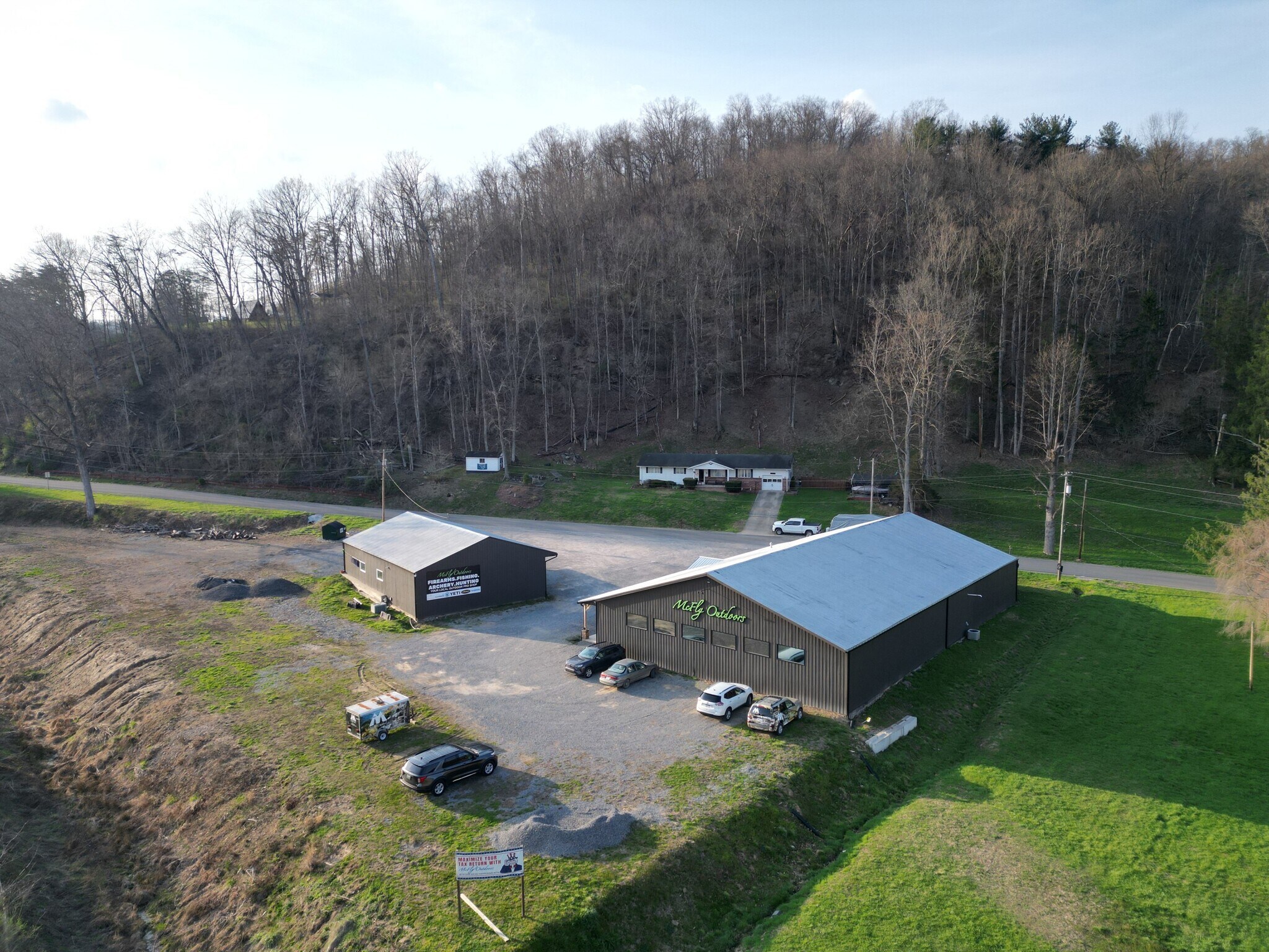 2774 Old Route 33, Horner, WV à louer Photo principale– Image 1 sur 7
