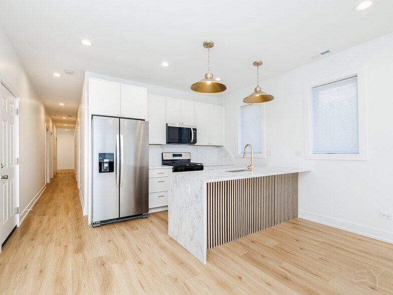6036 Rhodes ave, Chicago, IL à vendre - Photo de l’immeuble – Image 3 sur 26