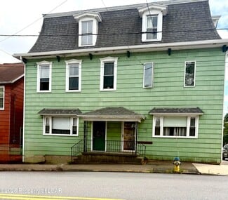 Plus de détails pour 630 Front St, Freeland, PA - Logement à vendre