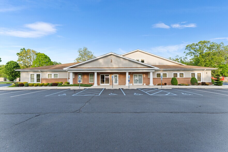 1206 W Sherman Ave, Vineland, NJ à louer - Photo de l’immeuble – Image 3 sur 58