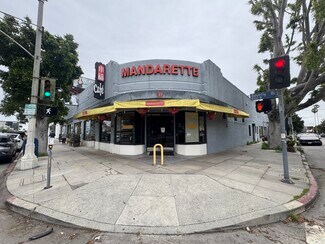 Plus de détails pour 8376-8386 Beverly Blvd, Los Angeles, CA - Local commercial à louer