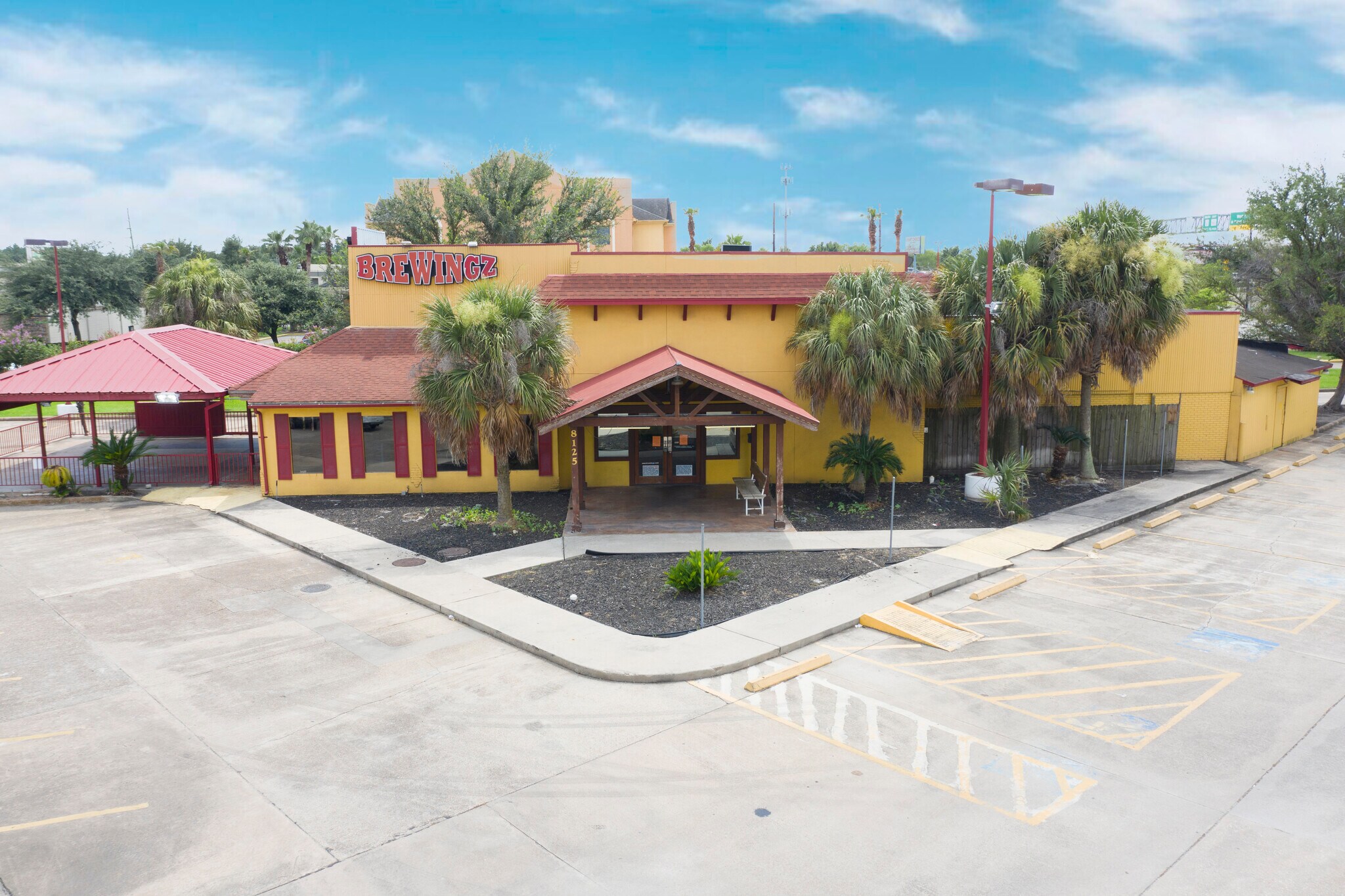 8125 Jones Rd, Houston, TX à louer Photo principale– Image 1 sur 6