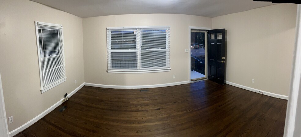 2007 Wake Forest Rd, Raleigh, NC à louer - Photo intérieure – Image 2 sur 10