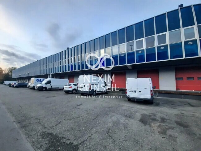 Plus de détails pour Industriel/Logistique à louer
