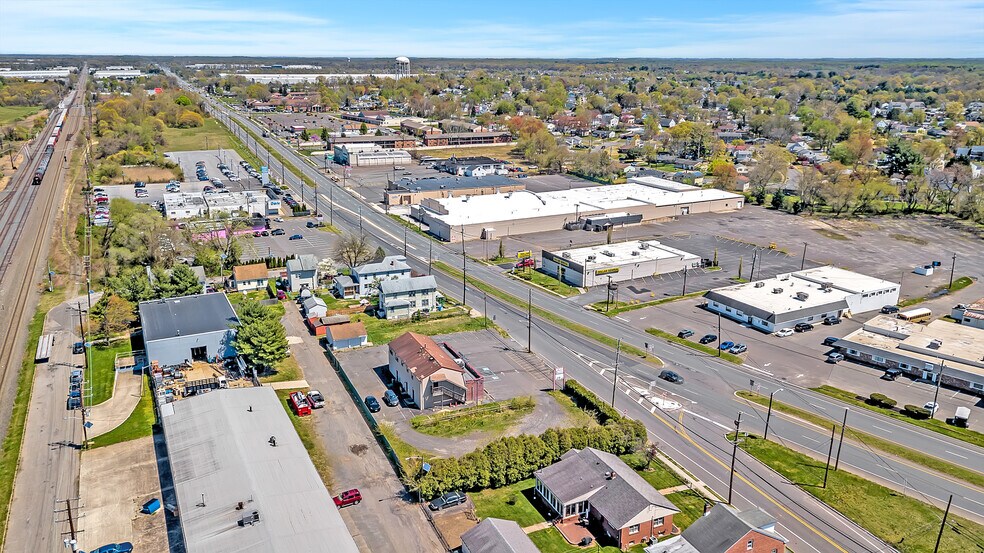 1137 Bordentown Rd, Burlington, NJ à vendre - Photo de l’immeuble – Image 3 sur 25