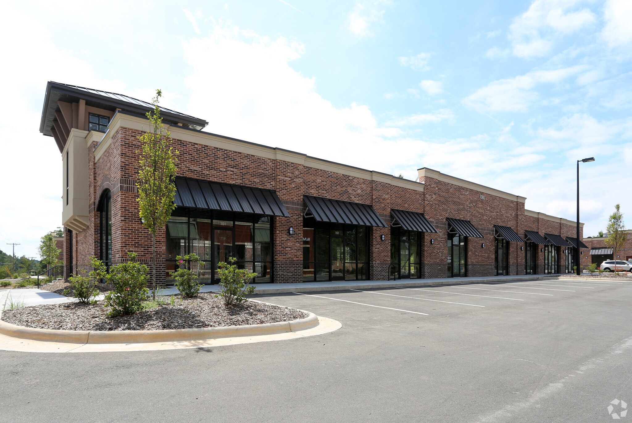 7080 NC Highway 751, Durham, NC à louer Photo principale– Image 1 sur 2