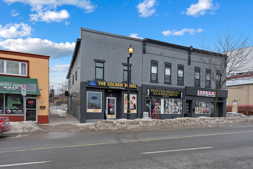 5848 Ferry St, Niagara Falls, ON à vendre - Photo de l’immeuble – Image 2 sur 33
