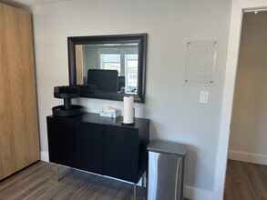 136-140 Cedarhurst Ave, Cedarhurst, NY à louer Photo intérieure– Image 2 sur 4