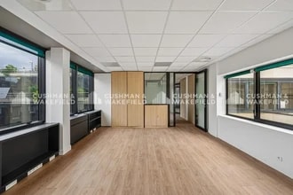 203 Rue Du Faubourg Saint-Honoré, Paris à louer Photo intérieure– Image 1 sur 5