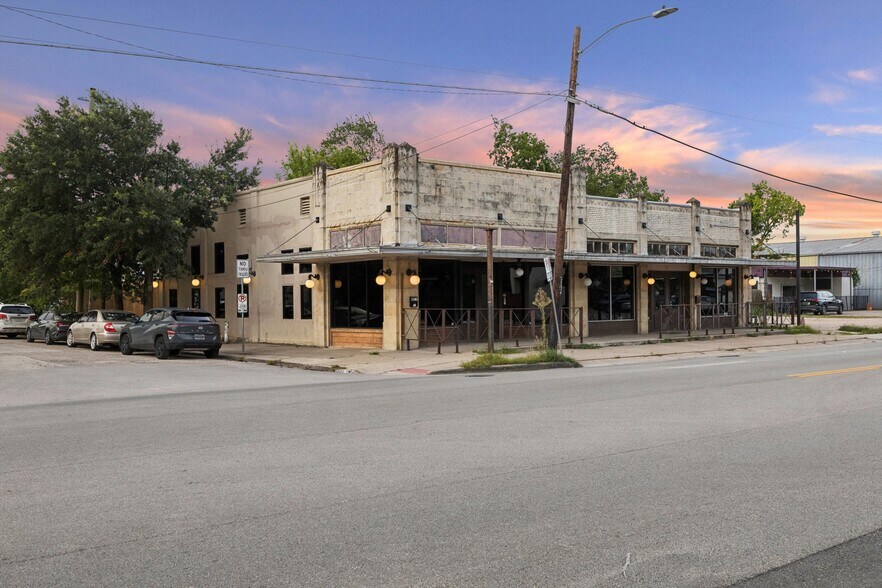 4218 Washington Ave, Houston, TX à vendre - Photo de l’immeuble – Image 2 sur 17