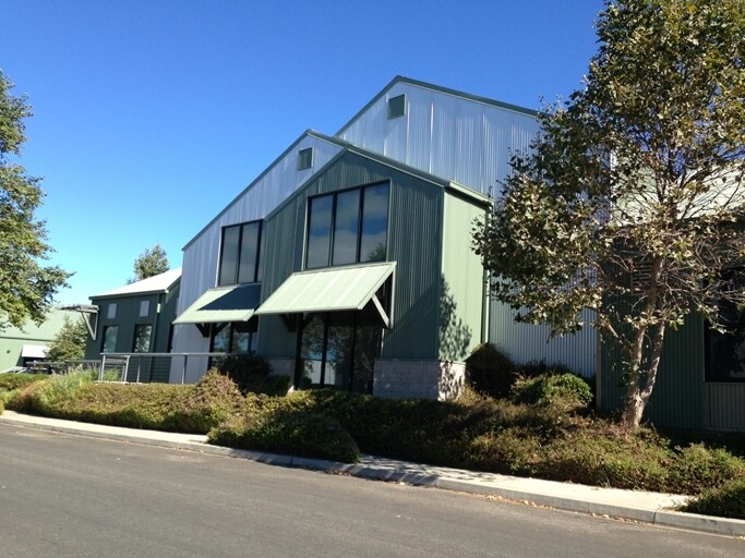 624 Clarion Ct, San Luis Obispo, CA à louer - Photo de l’immeuble – Image 2 sur 3