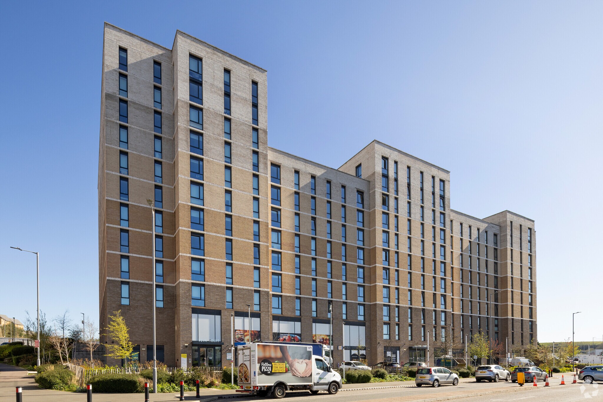 Kimpton Rd, Luton à louer Photo principale– Image 1 sur 4