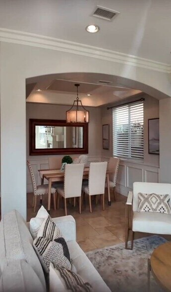 519 13th St, Huntington Beach, CA à vendre - Vidéo sur l’annonce professionnelle – Image 2 sur 3