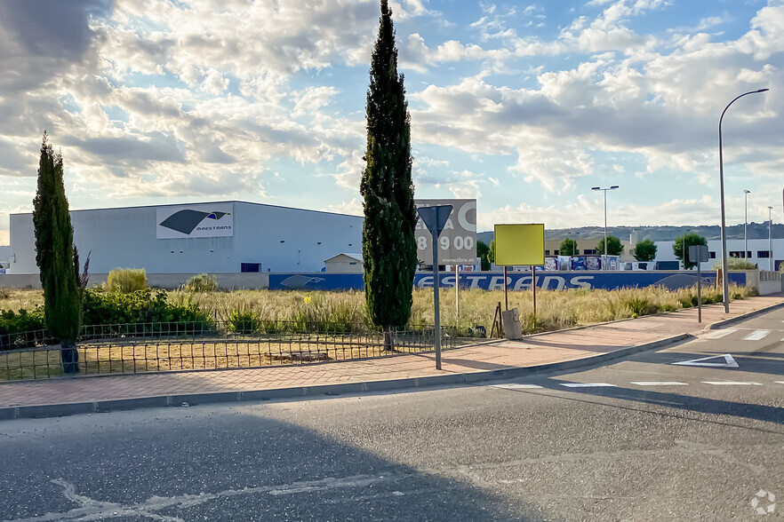 Terrain dans Meco, Madrid à vendre - Photo de l’immeuble – Image 2 sur 2