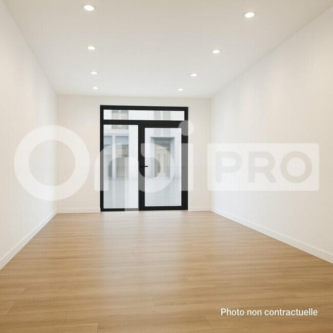 Plus de détails pour Local commercial à vendre