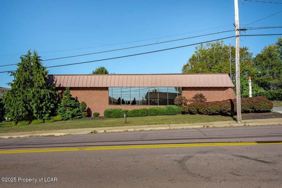 14 N Main St, Plains, PA à vendre Photo de l’immeuble– Image 1 sur 24