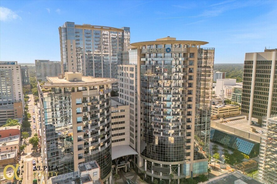 121-189 S Orange Ave, Orlando, FL à louer - Photo de l’immeuble – Image 1 sur 267