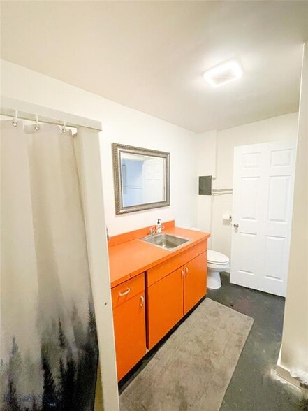 704 Front St, Bozeman, MT à vendre - Photo intérieure – Image 3 sur 13