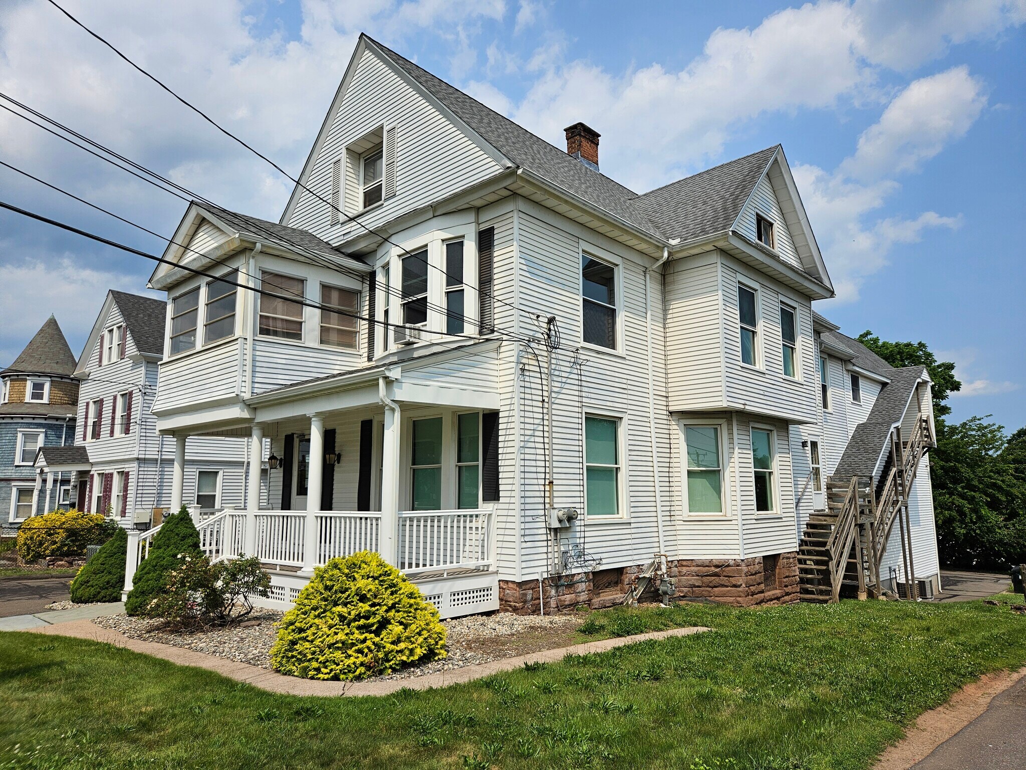 198 S Main St, Middletown, CT à vendre Photo de l’immeuble– Image 1 sur 8
