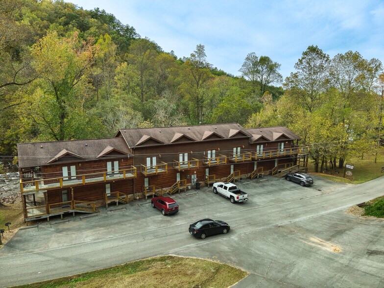 VSM & Tellico Rentals Portfolio portefeuille de 7 biens à vendre sur LoopNet.fr - Photo principale – Image 2 sur 6