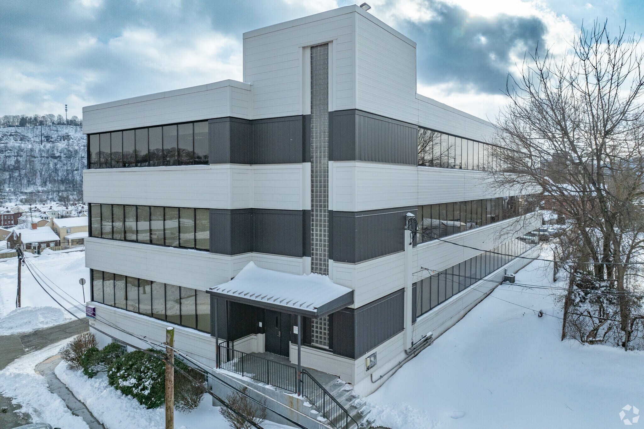 221 7th St, Pittsburgh, PA à louer Photo principale– Image 1 sur 5