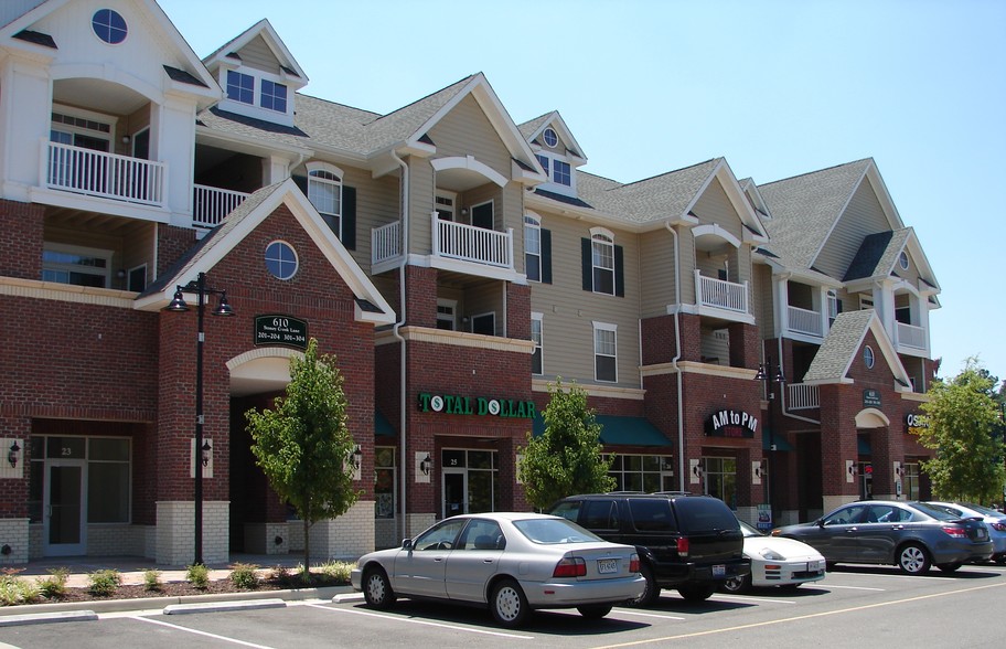650 Stoney Creek Ln, Newport News, VA à louer - Photo de l’immeuble – Image 2 sur 14