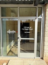 200 E 8th St, Georgetown, TX à louer Hall d’entrée– Image 2 sur 23