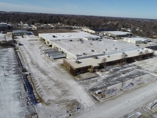 Plus de détails pour 9009 N 51st St, Brown Deer, WI - Industriel/Logistique à vendre