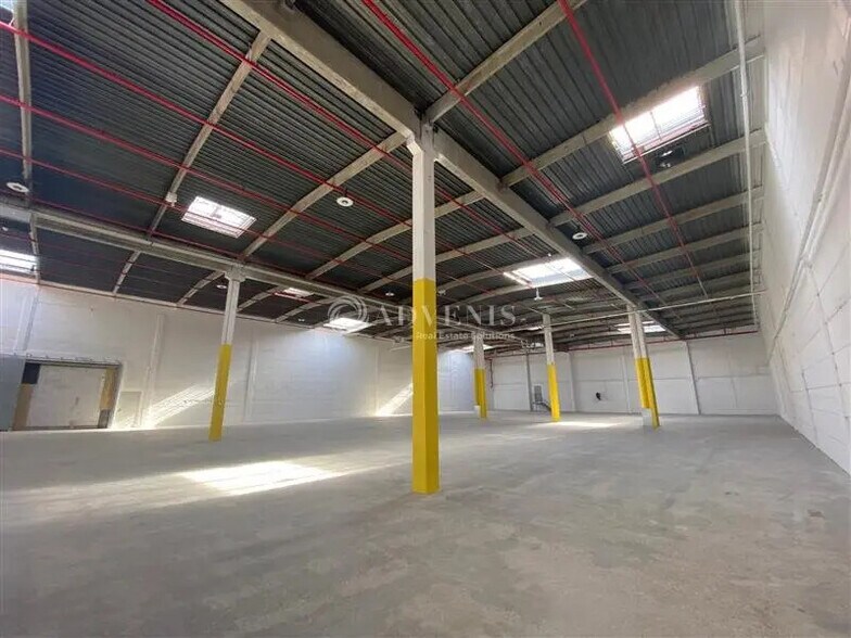 Local d’activités dans Rosny-sous-Bois à louer - Photo intérieure – Image 3 sur 6