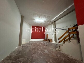 Plus de détails pour Local commercial à vendre