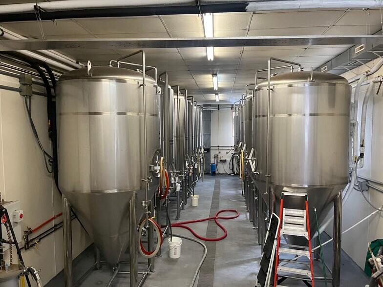 320 Pierce St, Black River Falls, WI à vendre - Photo intérieure – Image 2 sur 12