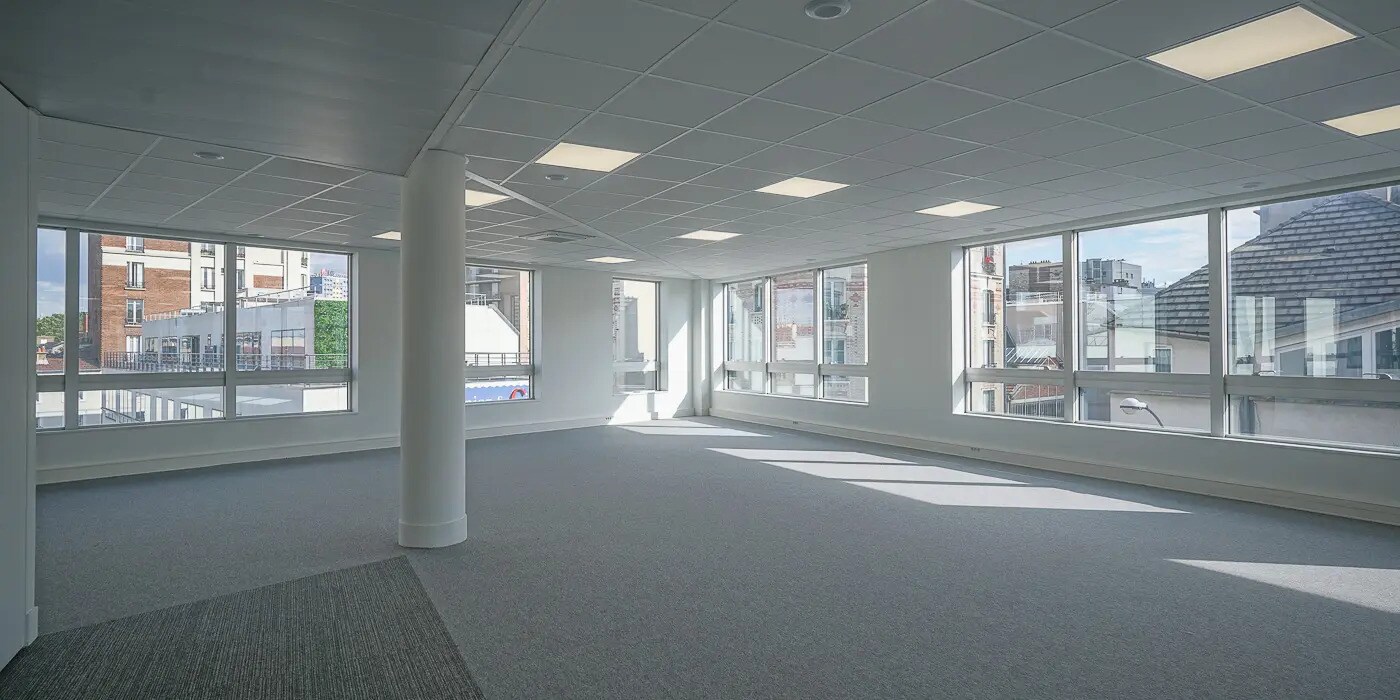 Bureau dans Saint-Ouen-Sur-Seine à louer Photo intérieure– Image 1 sur 16