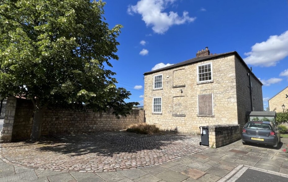 18 St. Joseph's St, Tadcaster à louer - Photo de l’immeuble – Image 2 sur 3
