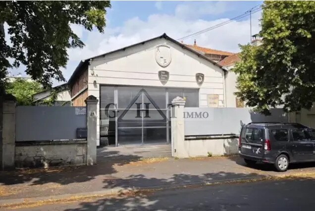 Industriel/Logistique dans Maisons-Alfort à louer - Photo de l’immeuble – Image 1 sur 3