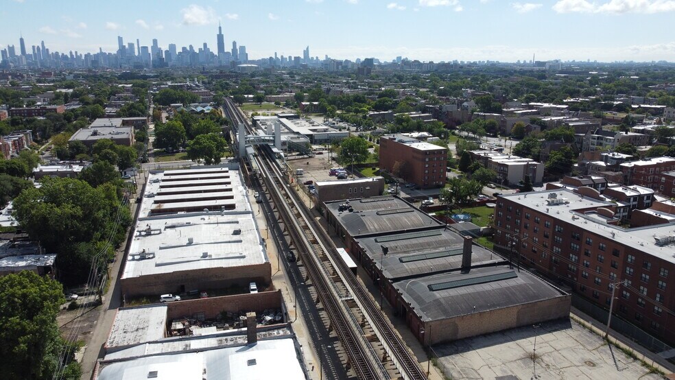 3212-3256 W Lake St, Chicago, IL à vendre - Photo de l’immeuble – Image 2 sur 6