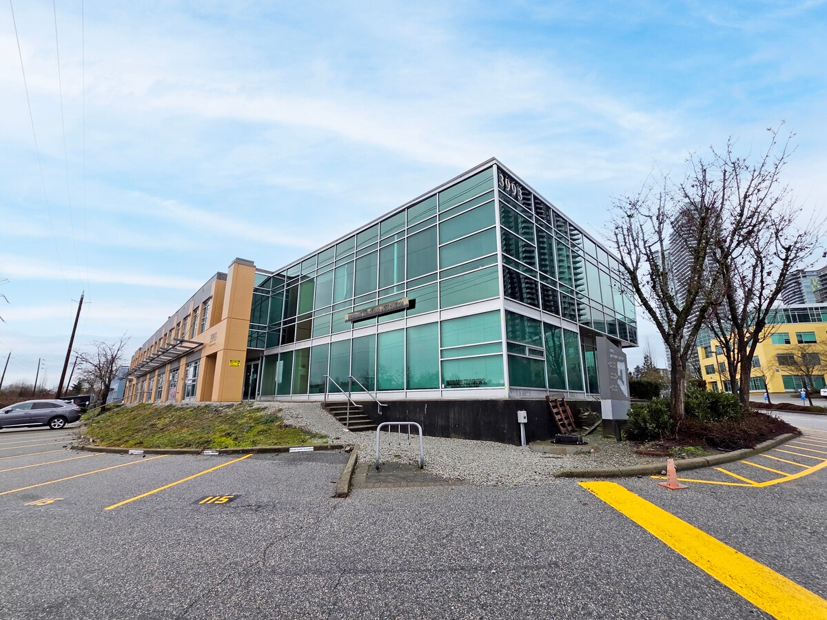 3993 Henning Dr, Burnaby, BC V5C 6P7 - Lot 117 - - Photo intérieure - Image 2 of 6